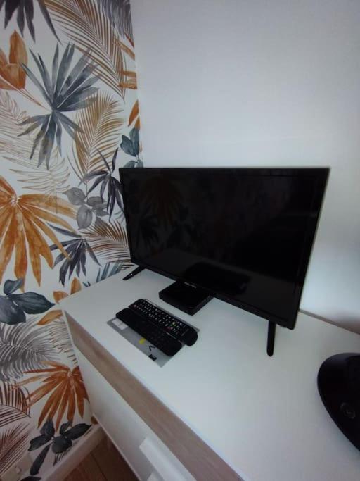 Apartmán Le Ptit Nid De Louviers Tv/Fibre Exteriér fotografie